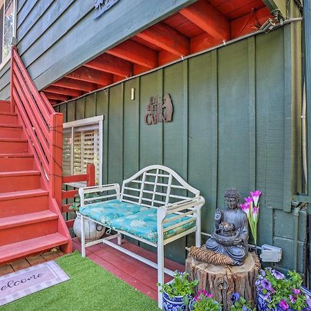 Boho Crestline Cabin, 1 Mile To Lake Gregory! Luaran gambar