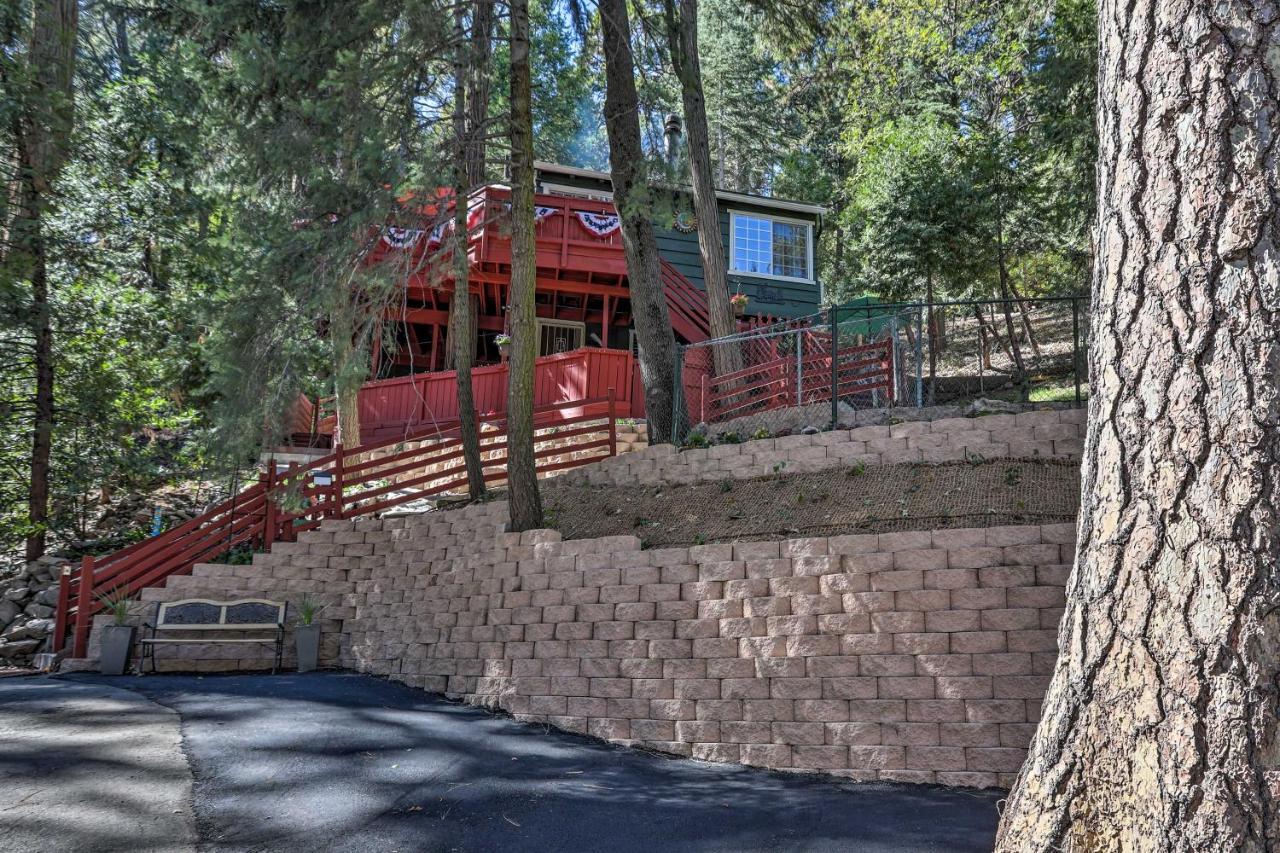 Boho Crestline Cabin, 1 Mile To Lake Gregory! Luaran gambar